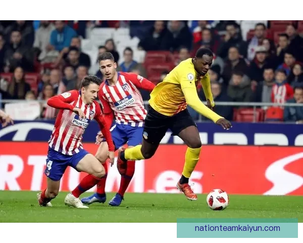 西蒙尼在过去一场比赛中的战术布置分析及表现回顾